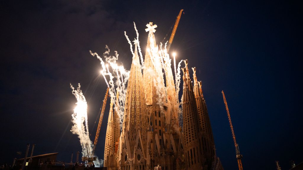Focs artificials a la Sagrada Família