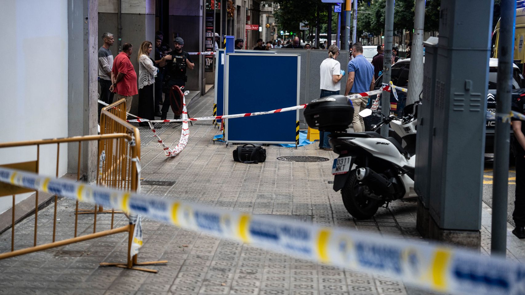 Agentes en el lugar de los hechos